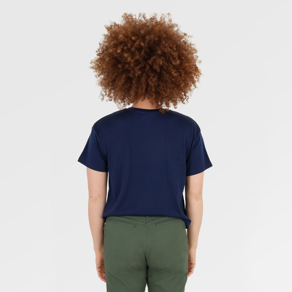 Womens Merino 150 Emblem Relaxed Tee (Navy/Sky) | Model: Chi Chi
