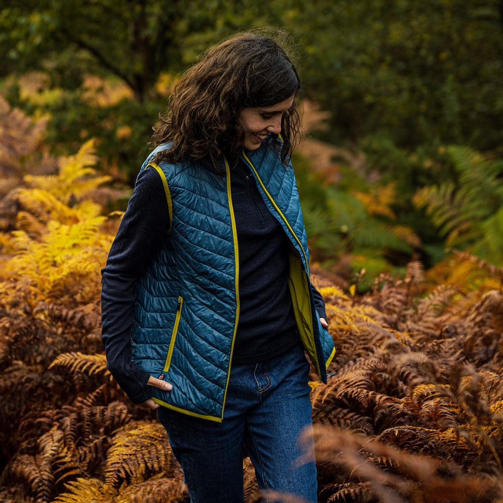Isobaa | Womens IsoSoft 240 Zip Neck (Navy) | Gear up for the outdoors with Isobaa's ultimate Merino zip top. | Model: Clémentine