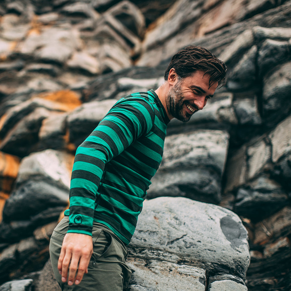 Isobaa | Mens Merino 180 Long Sleeve Crew (Forest/Green) | Get outdoors with the ultimate Merino wool long-sleeve top. | Model: Duncan