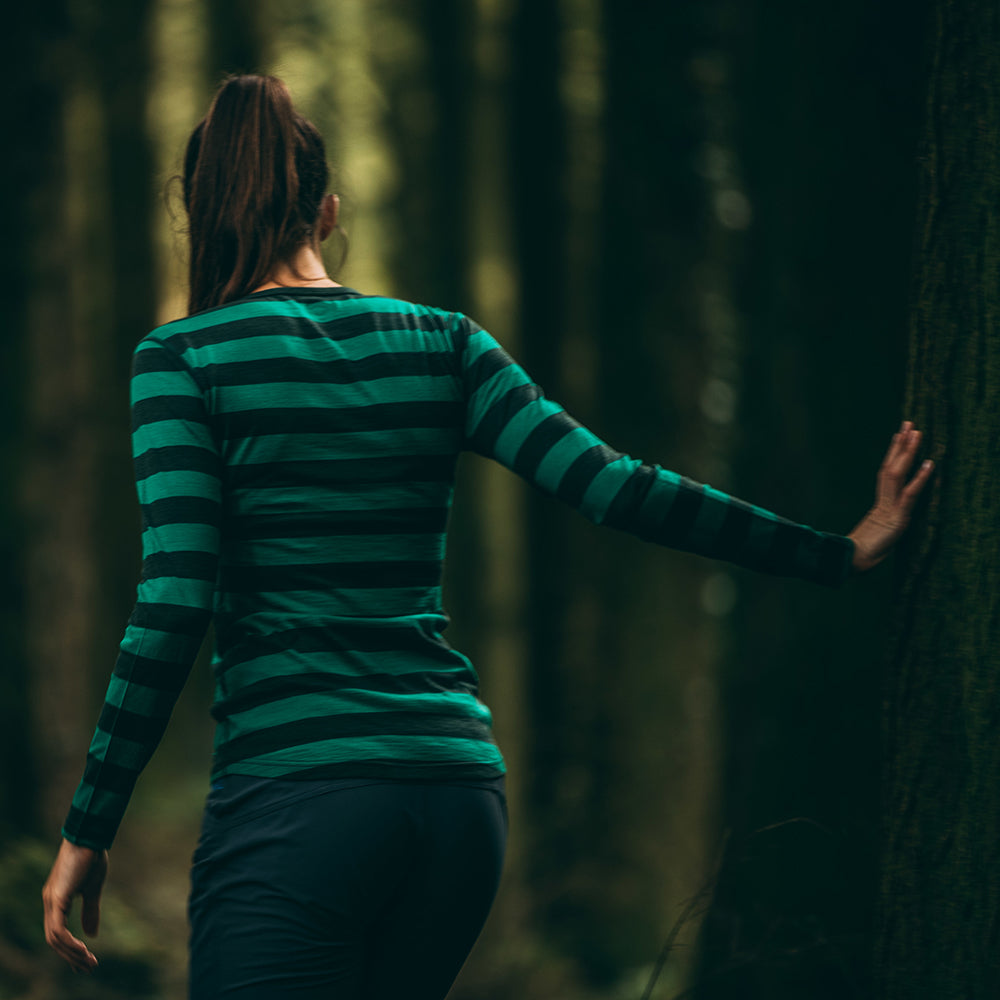 Isobaa | Womens Merino 180 Long Sleeve Crew (Forest/Green) | Get outdoors with the ultimate Merino wool long-sleeve top. | Model: Jess