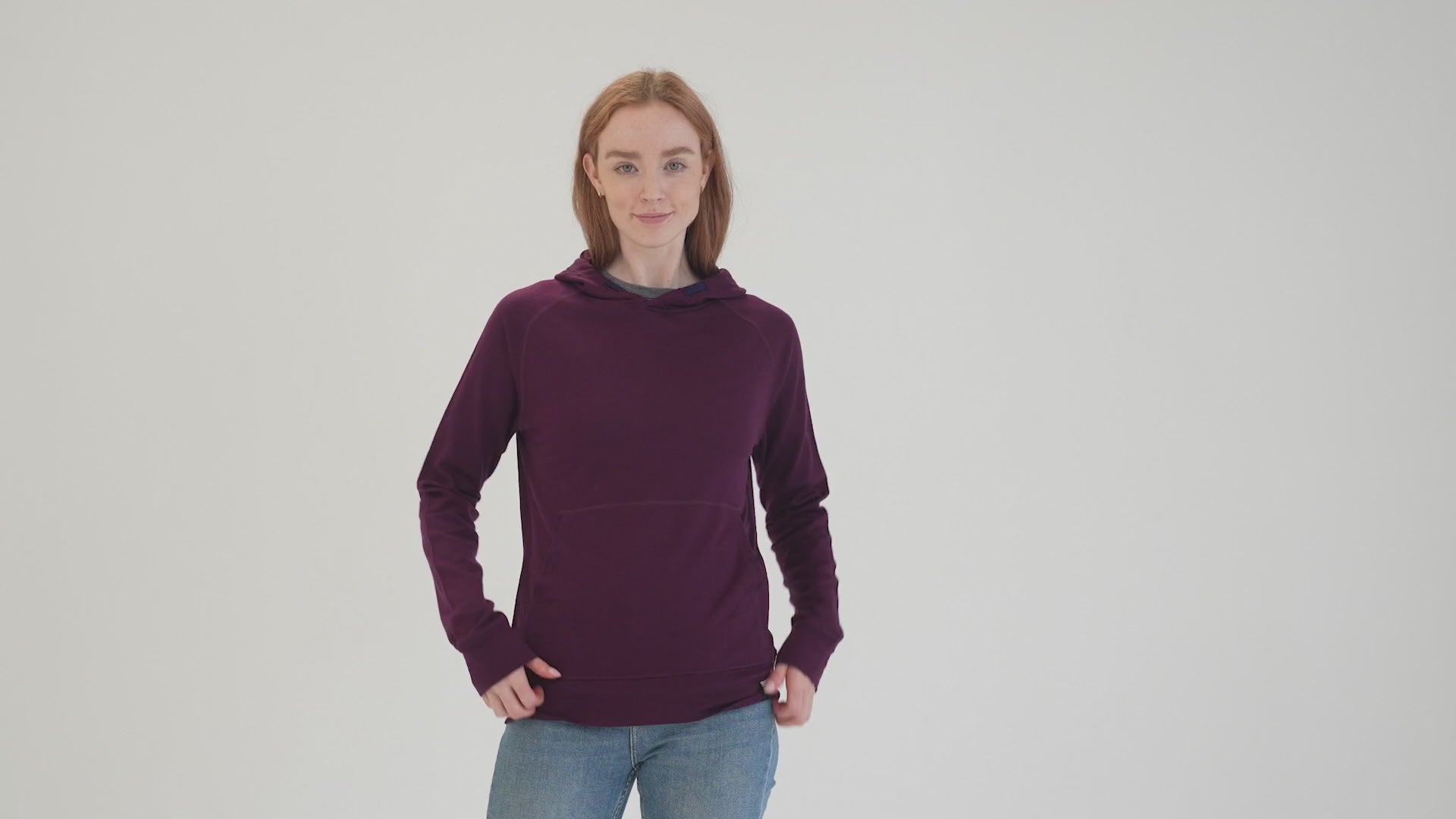 Womens Merino 260 Lounge Hoodie (Wine/Navy) | align: 40% 50% | Model: Sophie