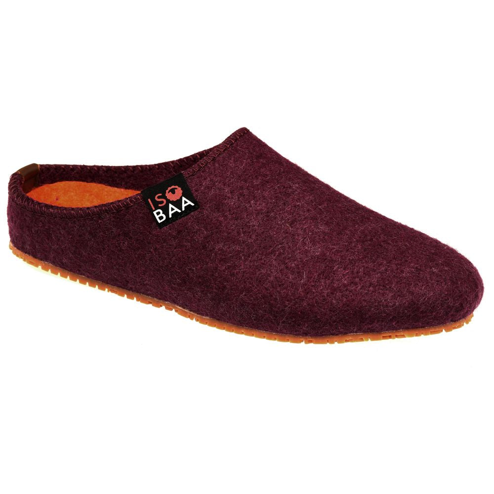 Isobaa | Merino Wool Blend Slippers (Wine/Orange) | Comfort that lasts – Isobaa's Merino blend slippers are your companions for relaxation both indoors and out.