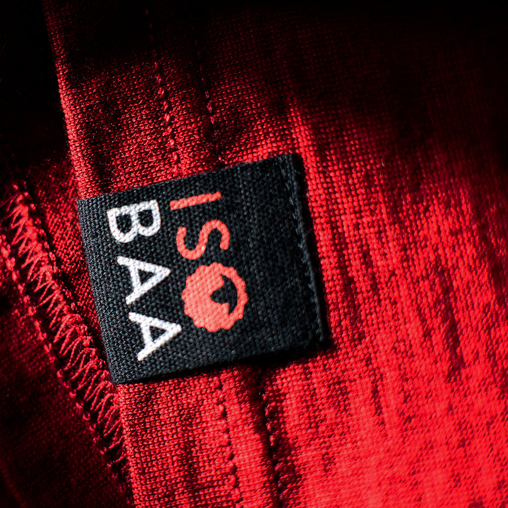 Isobaa | Womens Merino 150 Short Sleeve Crew (Red) | Gear up for performance and comfort with Isobaa's technical Merino short-sleeved top.