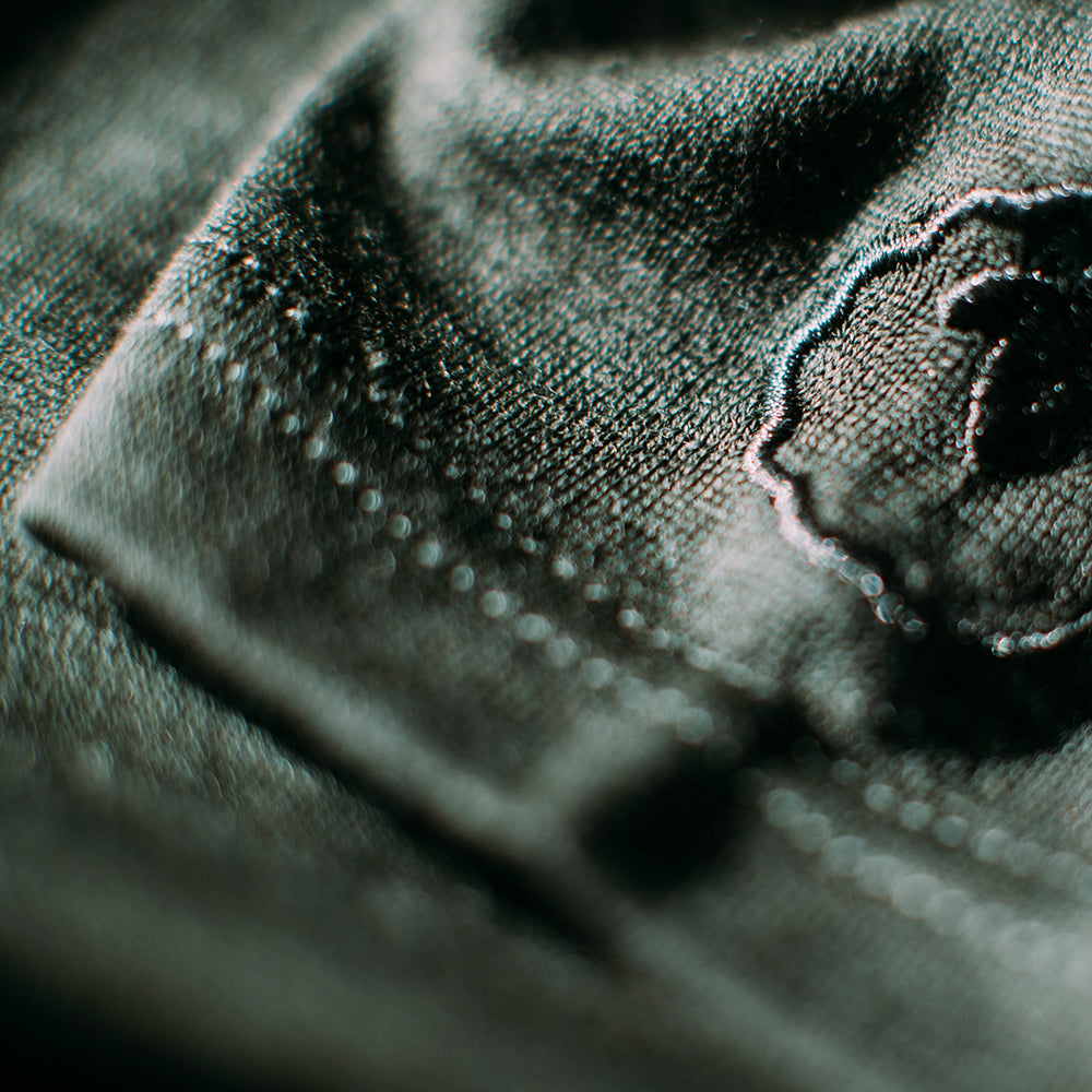 Isobaa | Womens Merino 180 Long Sleeve Crew (Forest) | Get outdoors with the ultimate Merino wool long-sleeve top.